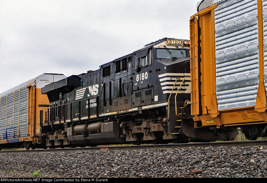 NS 8180